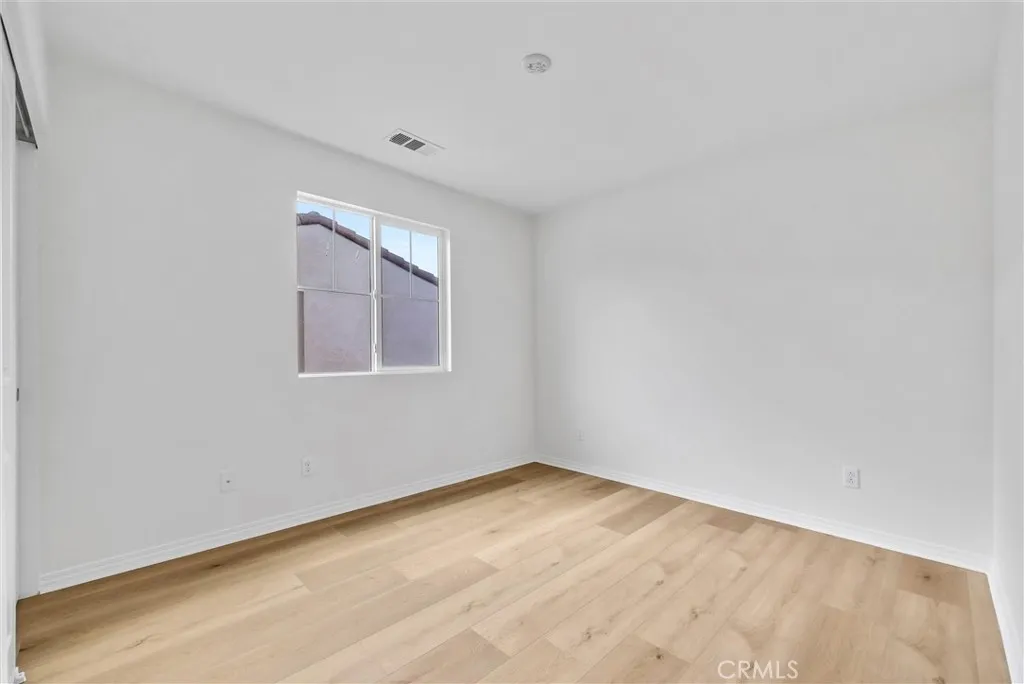 3226 E Mt Rainier Drive, Ontario, California 91762 home-pic-21