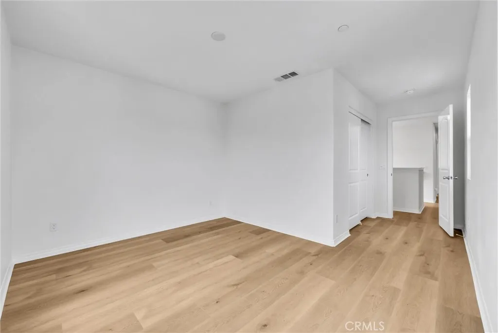 3226 E Mt Rainier Drive, Ontario, California 91762 home-pic-16