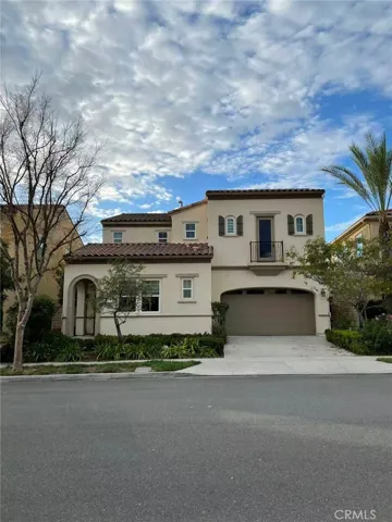 31 Swift, Lake Forest, California 92630