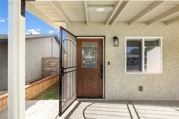 2844 S Cypress Point, Ontario, California 91761
