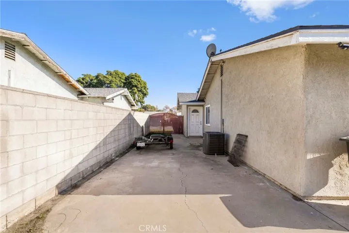 2844 S Cypress Point, Ontario, California 91761
