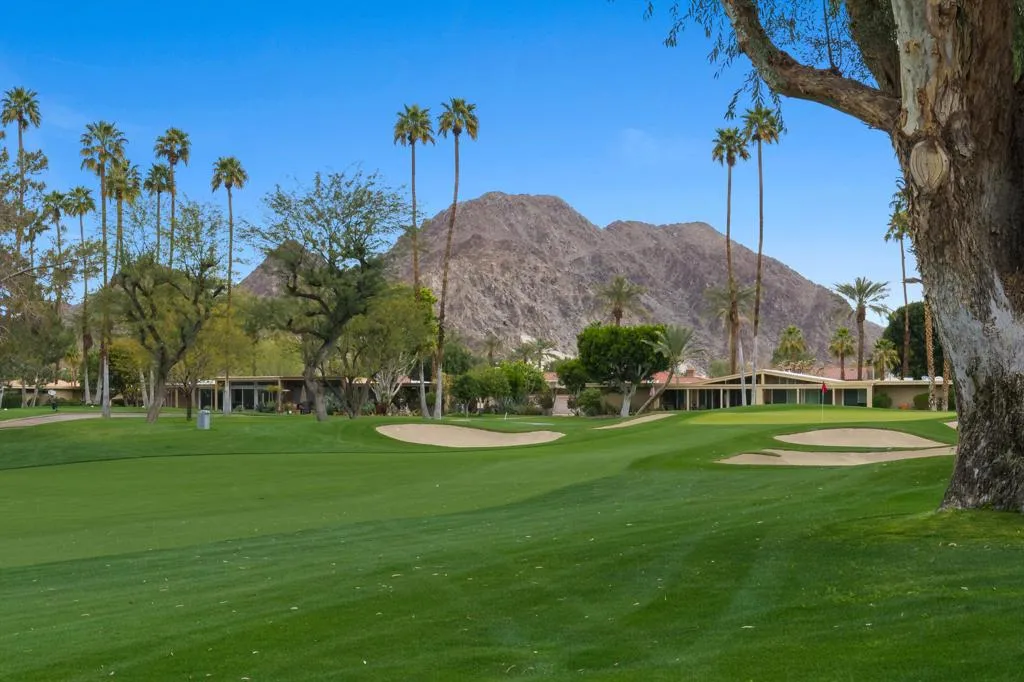 48915 Washington Street, La Quinta, California 92253 home-pic-11