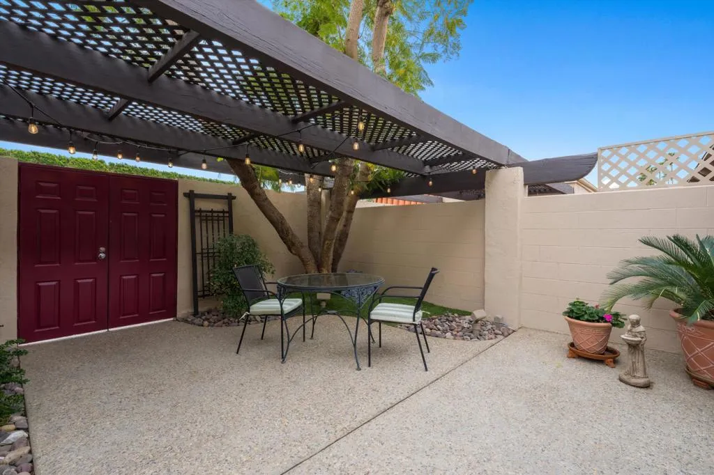 48915 Washington Street, La Quinta, California 92253 home-pic-3