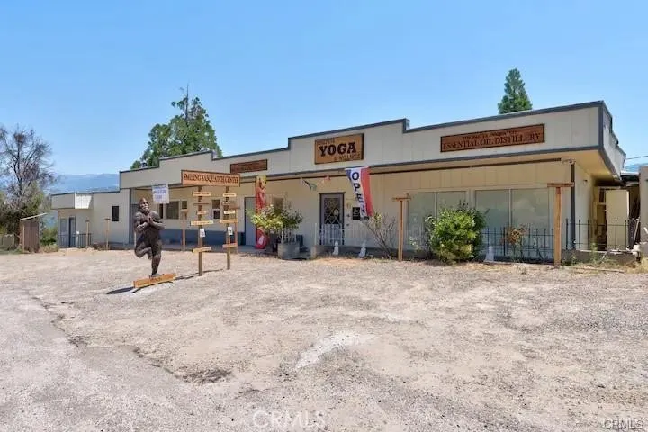 38797 Highway 41, Oakhurst, California 93644