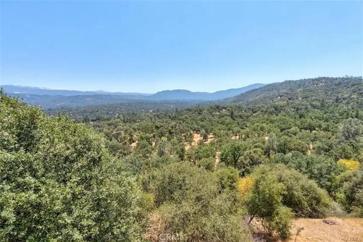 38797 Highway 41, Oakhurst, California 93644