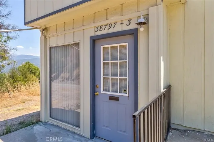 38797 Highway 41, Oakhurst, California 93644