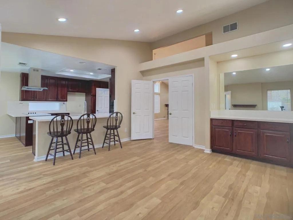 31352 Via Eduardo, Temecula, California 92592 home-pic-12