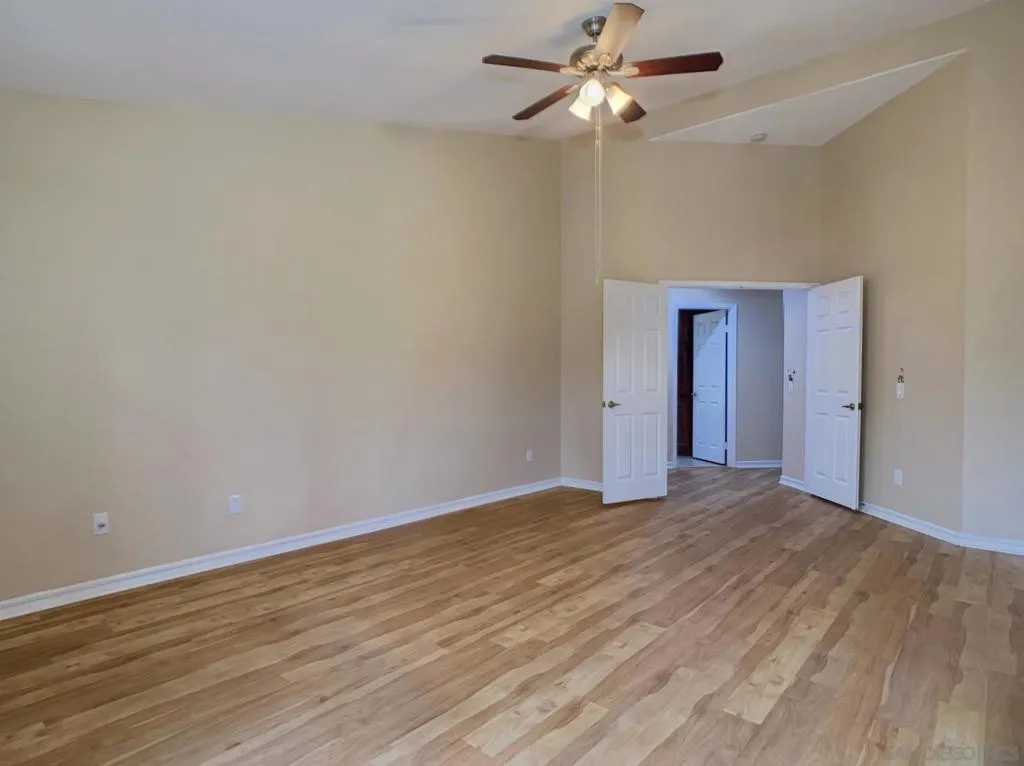 31352 Via Eduardo, Temecula, California 92592 home-pic-24