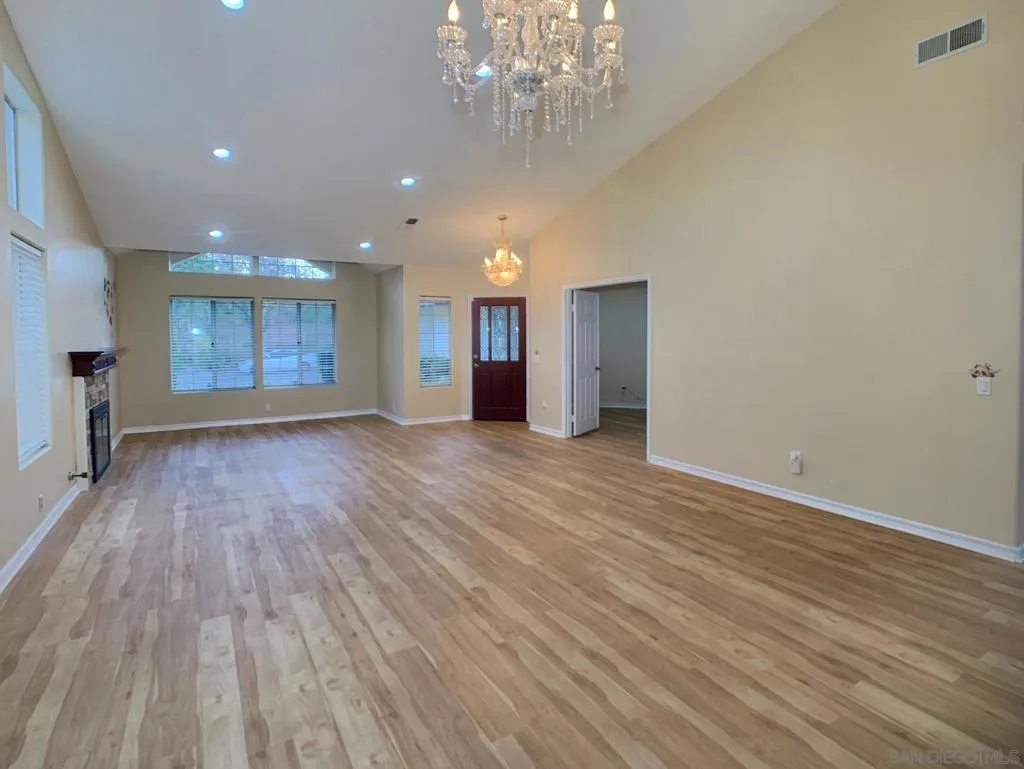 31352 Via Eduardo, Temecula, California 92592 home-pic-16