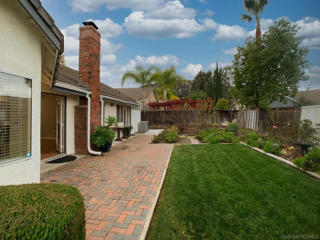 31352 Via Eduardo, Temecula, California 92592 home-pic-41