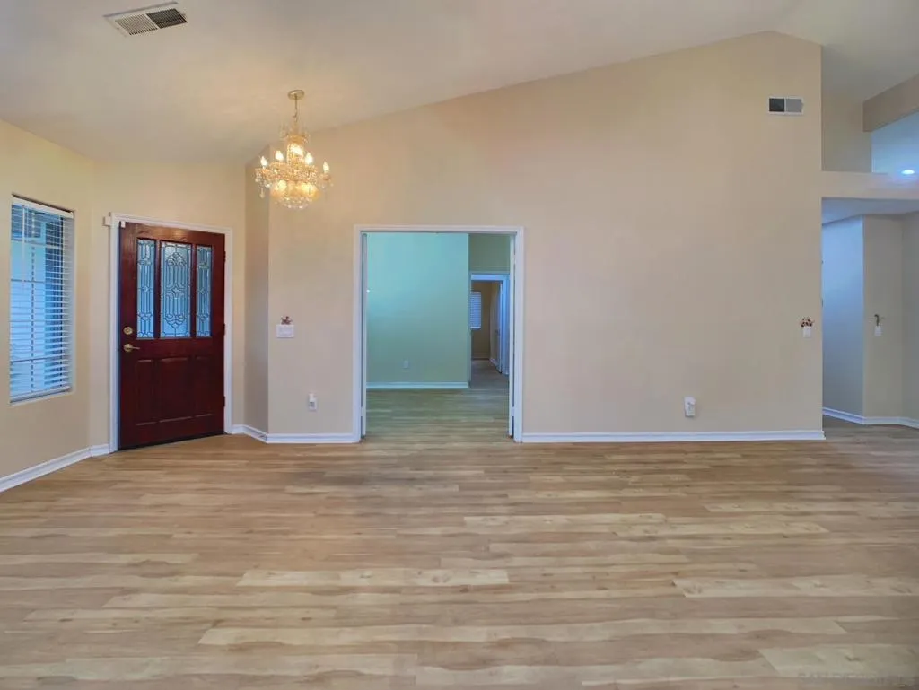 31352 Via Eduardo, Temecula, California 92592 home-pic-17