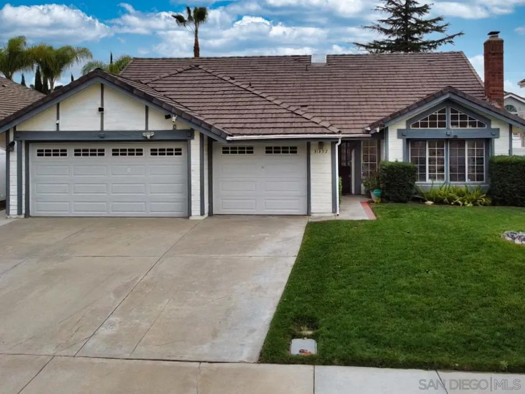 31352 Via Eduardo, Temecula, California 92592 home-pic-1