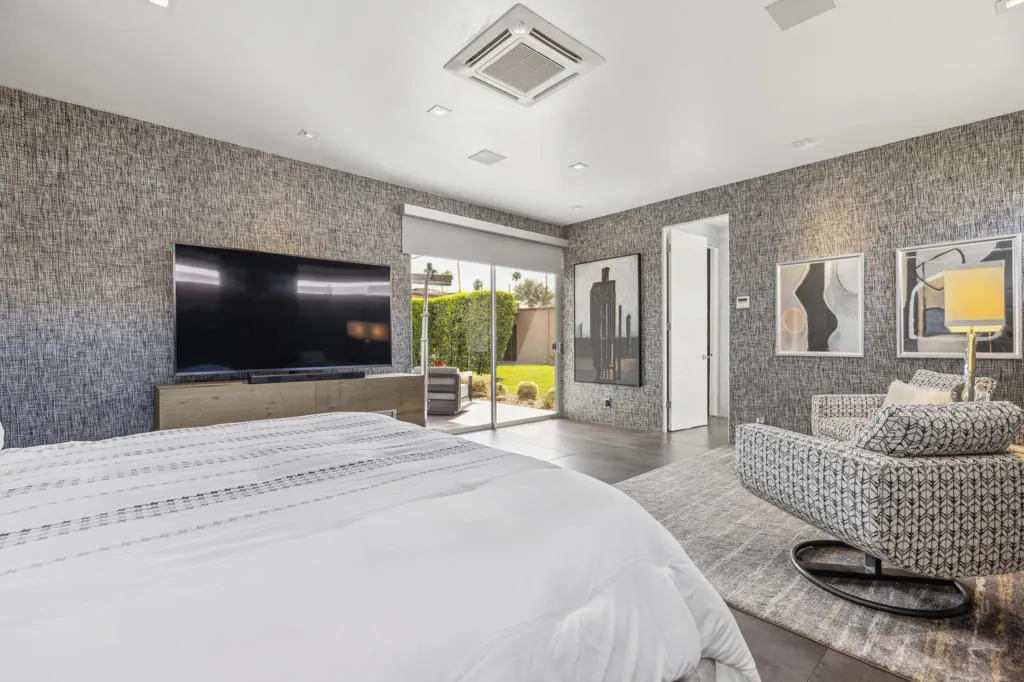 1412 Tamarisk W Street 3, Rancho Mirage, California 92270 home-pic-26