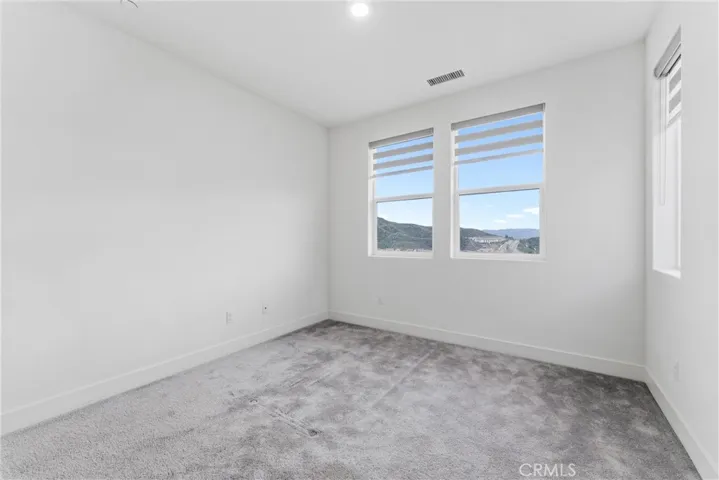 19038 Carranza, Saugus, California 91350