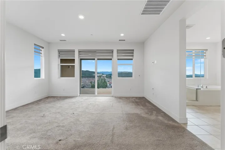 19038 Carranza, Saugus, California 91350