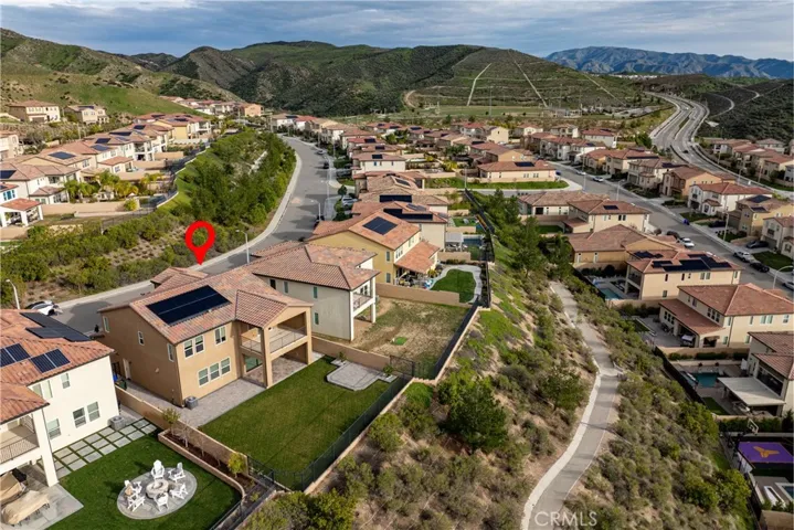 19038 Carranza, Saugus, California 91350