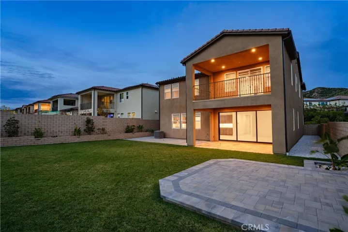 19038 Carranza, Saugus, California 91350