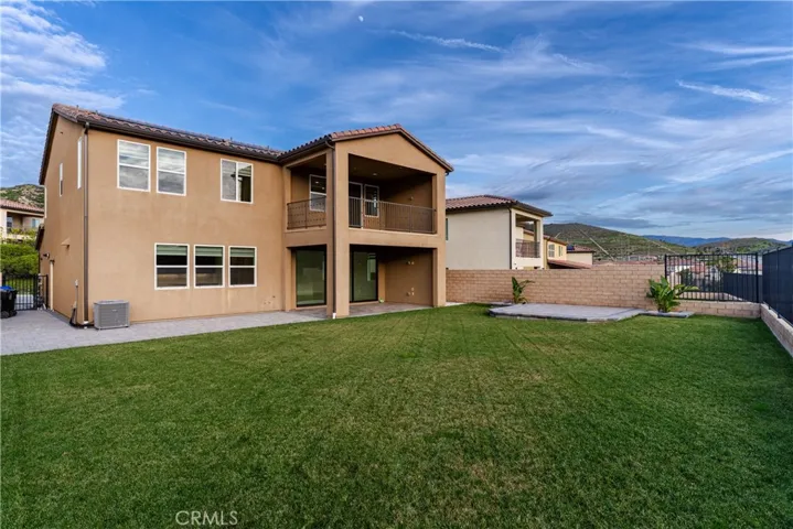 19038 Carranza, Saugus, California 91350