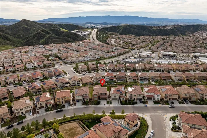 19038 Carranza, Saugus, California 91350