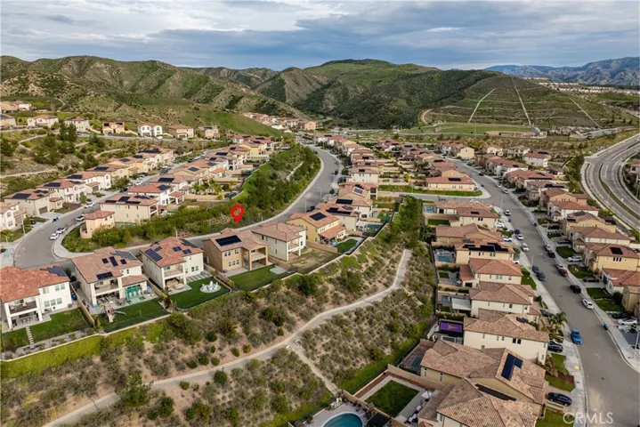 19038 Carranza, Saugus, California 91350