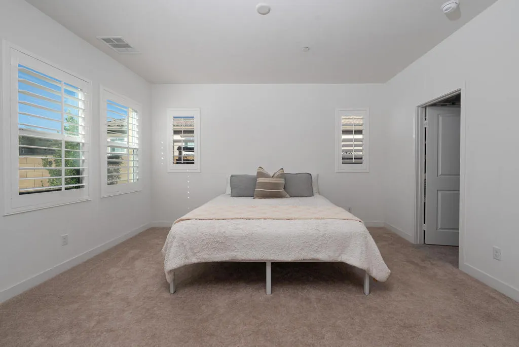 35425 Domani Drive, Palm Desert, California 92211 home-pic-19