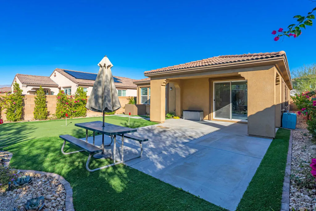 35425 Domani Drive, Palm Desert, California 92211 home-pic-6