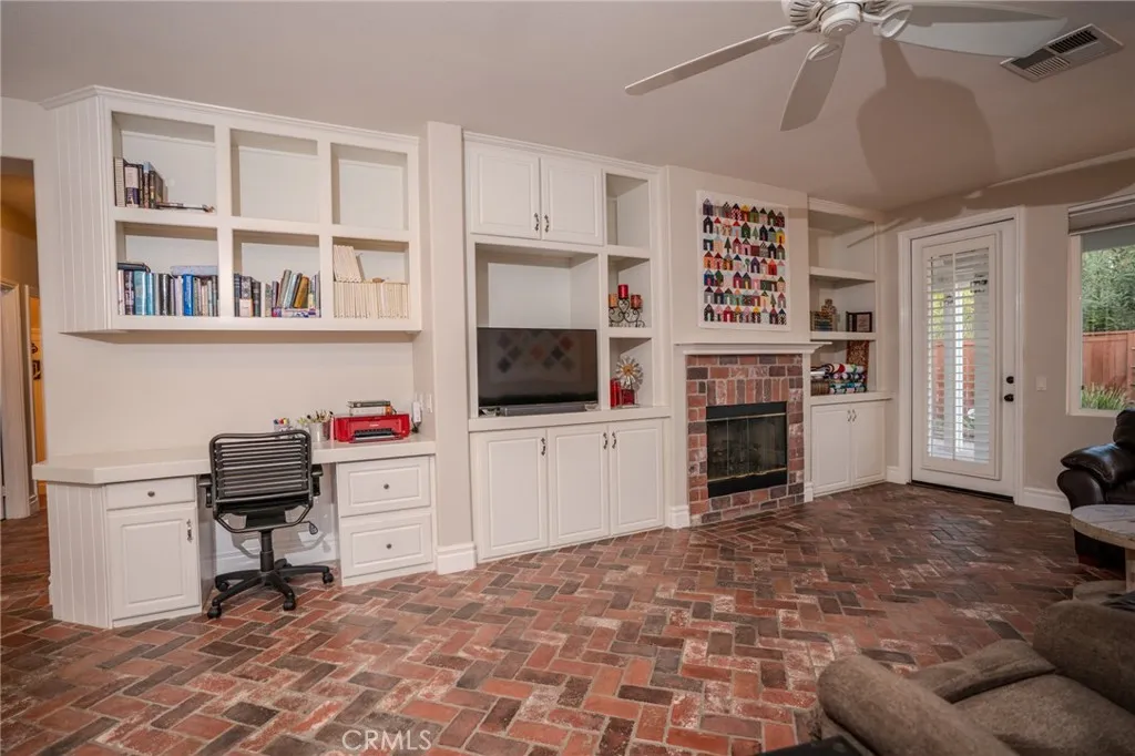 41950 Delmonte, Temecula, California 92591 home-pic-7