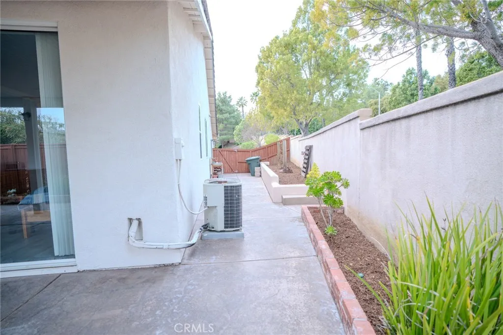 41950 Delmonte, Temecula, California 92591 home-pic-16