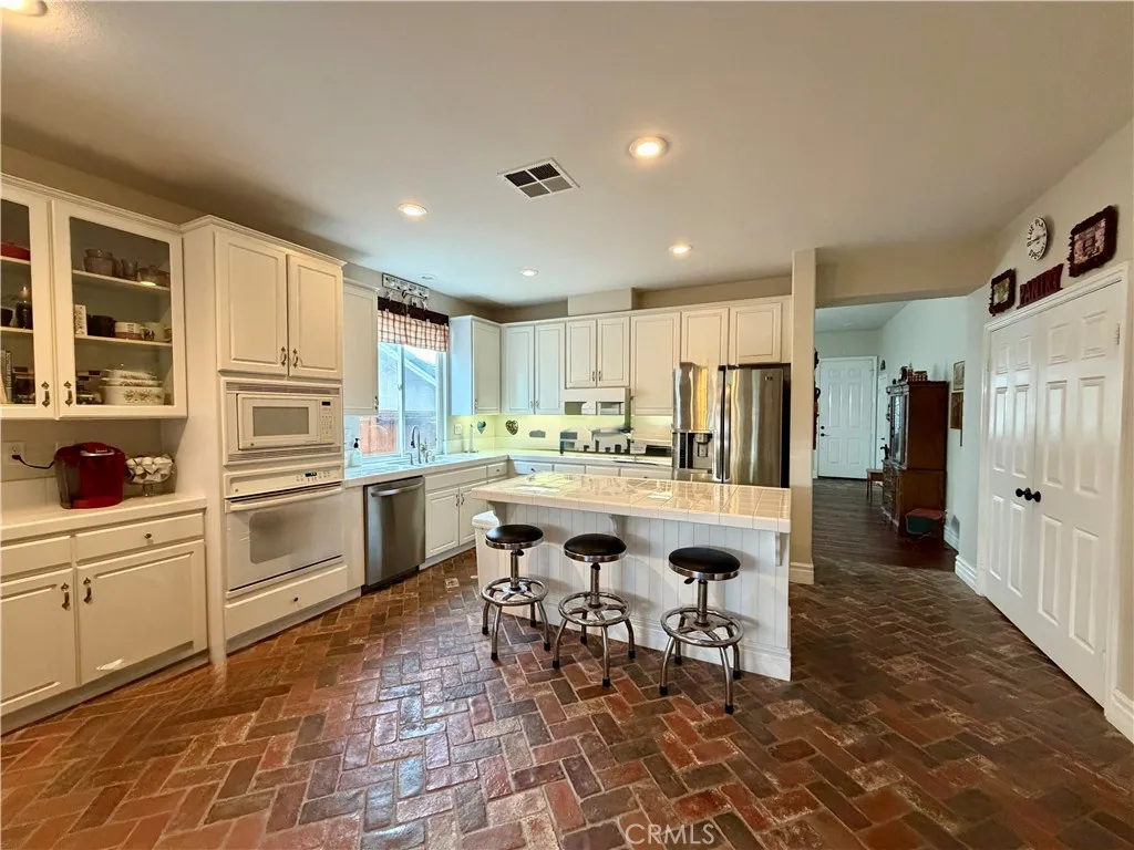 41950 Delmonte, Temecula, California 92591 home-pic-10