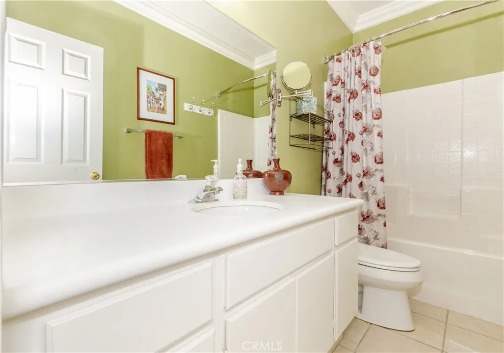 29313 Hidden Lake, Menifee, California 92584 home-pic-25