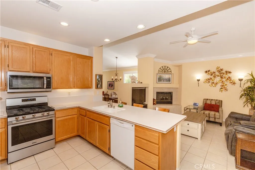 29313 Hidden Lake, Menifee, California 92584 home-pic-12