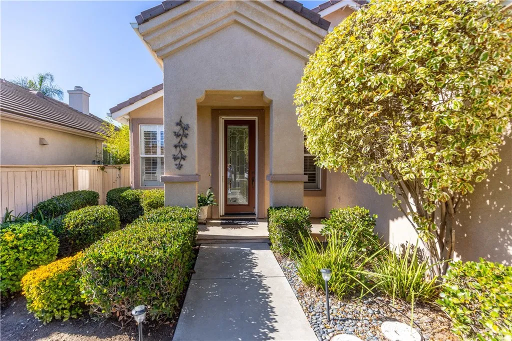 29313 Hidden Lake, Menifee, California 92584 home-pic-4