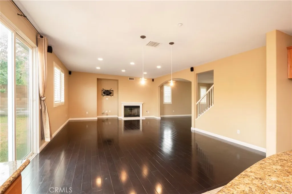 16414 Twinberry Court, Fontana, California 92336 home-pic-16