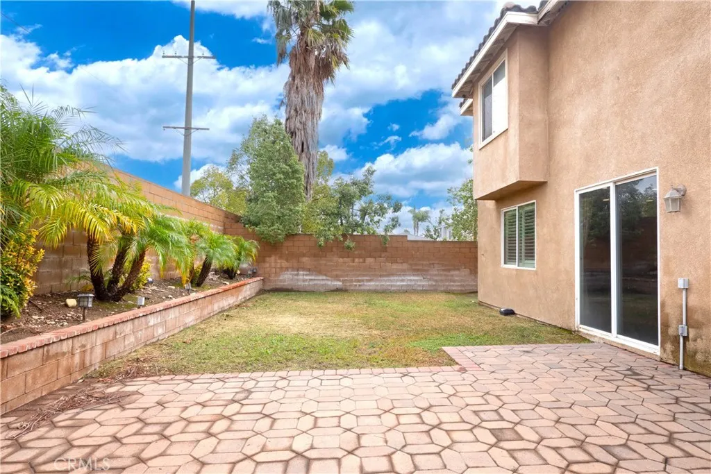 16414 Twinberry Court, Fontana, California 92336 home-pic-46