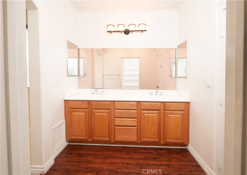 16414 Twinberry Court, Fontana, California 92336 home-pic-33