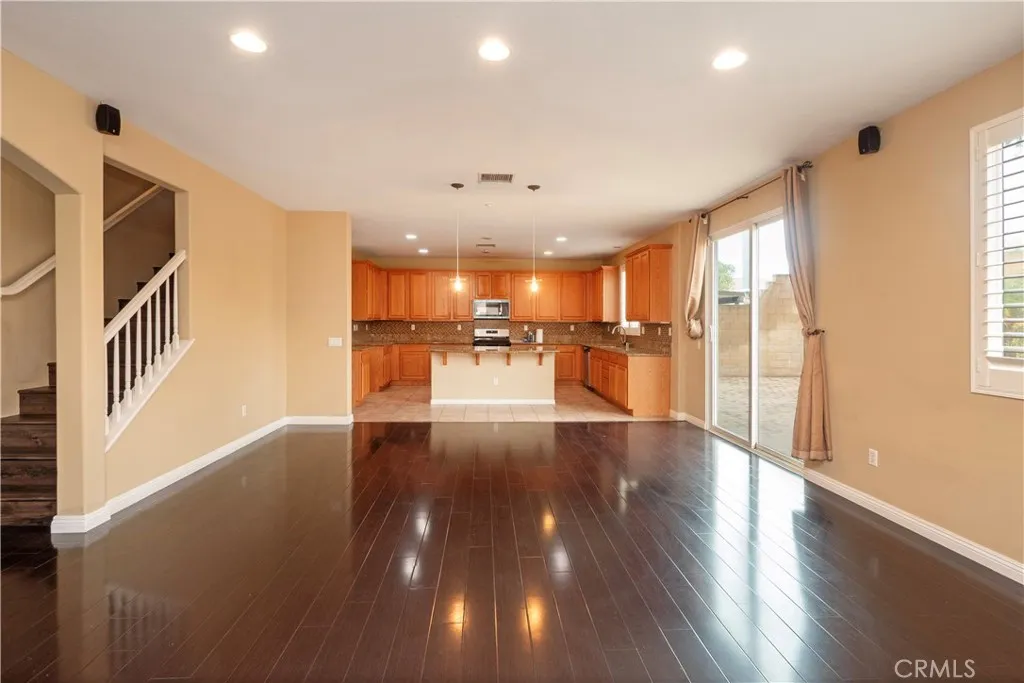 16414 Twinberry Court, Fontana, California 92336 home-pic-10