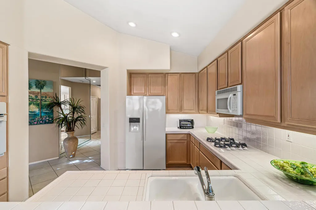 42591 Saladin Drive, Palm Desert, California 92211 home-pic-25