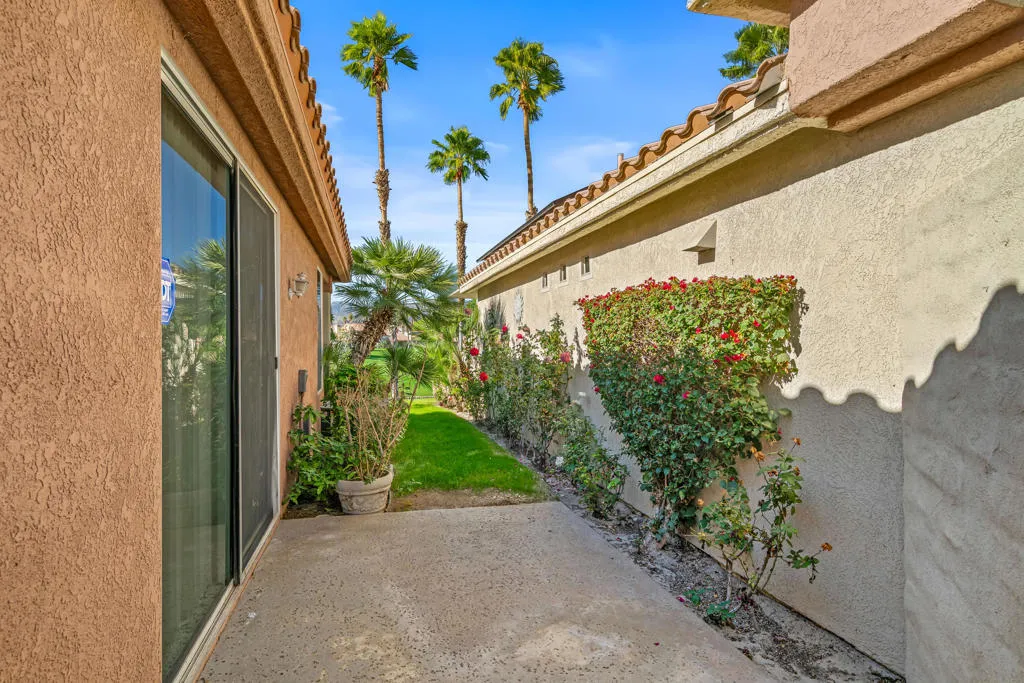 42591 Saladin Drive, Palm Desert, California 92211 home-pic-45