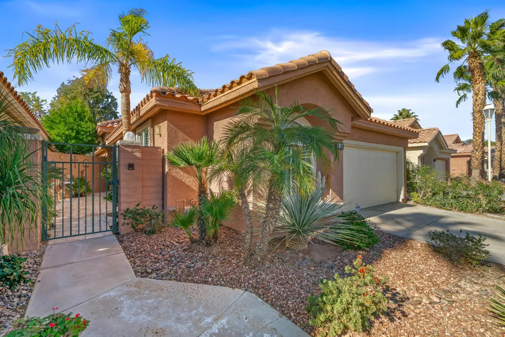 42591 Saladin Drive, Palm Desert, California 92211 home-pic-4