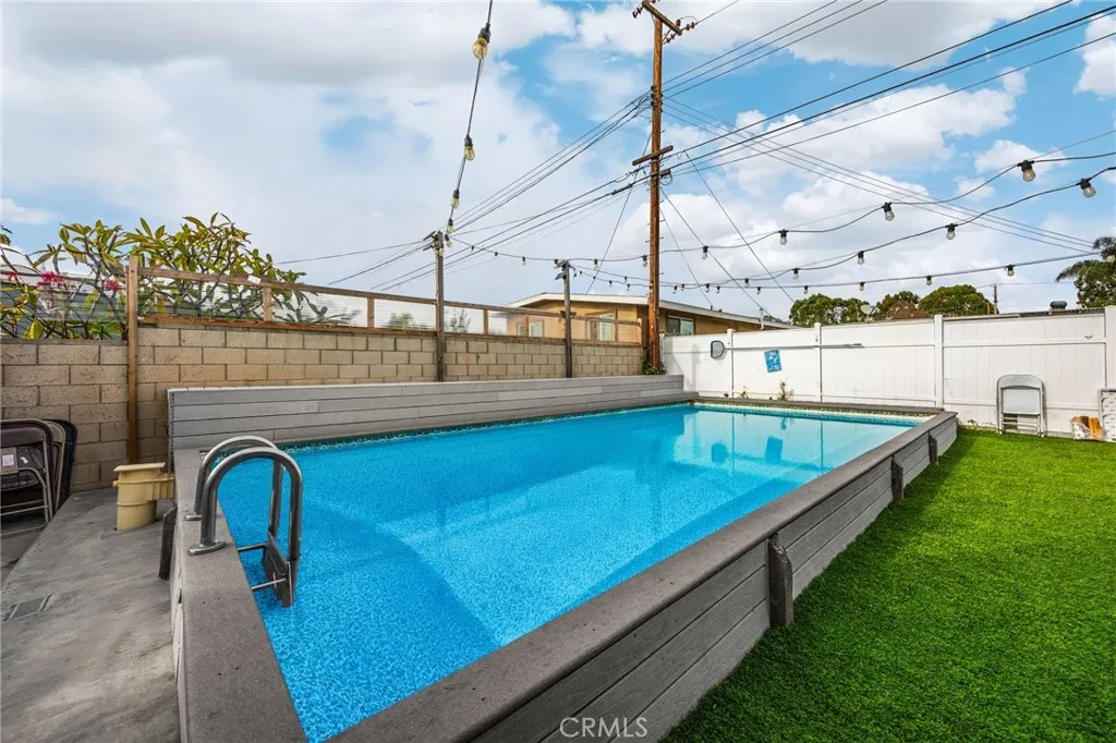 10836 Mayes, Whittier, California 90604 home-pic-18