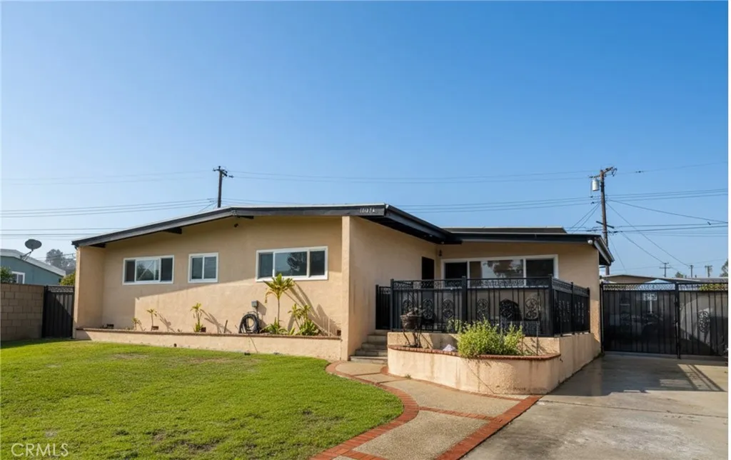 10836 Mayes, Whittier, California 90604 home-pic-1