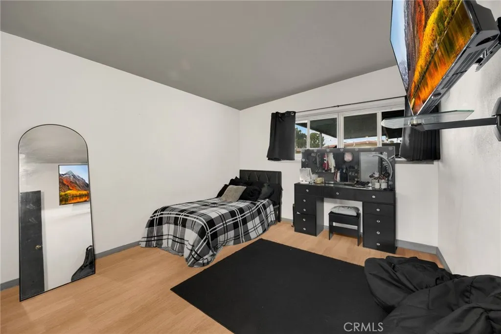 10836 Mayes, Whittier, California 90604 home-pic-16