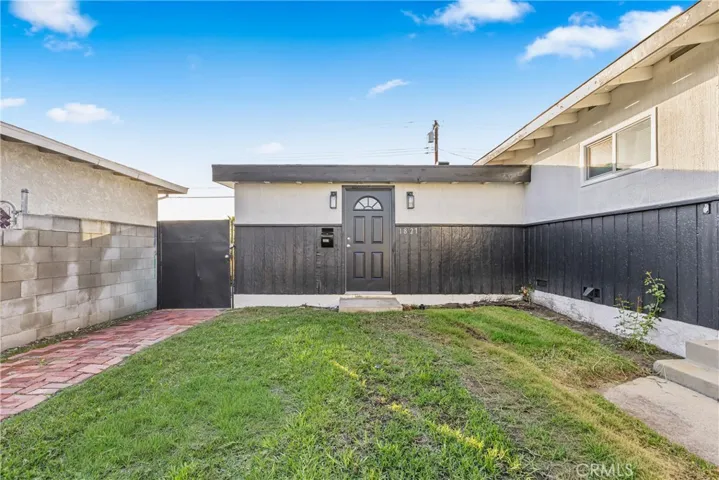 1827 S White, Pomona, California 91766