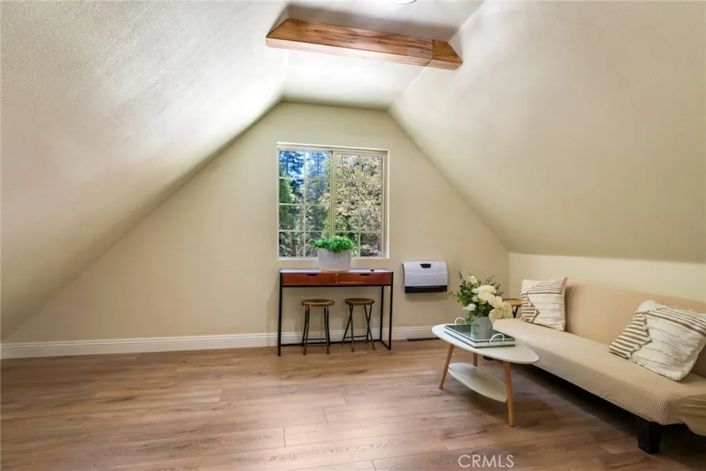 901 Ca-173, Lake Arrowhead, California 92352 home-pic-24
