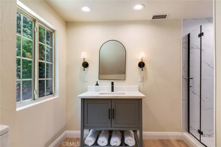 upstairs bathroom