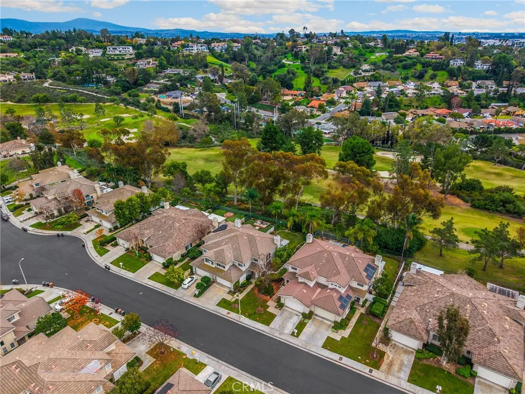 1290 Canterbury Lane, Fullerton, California 92831 home-pic-1