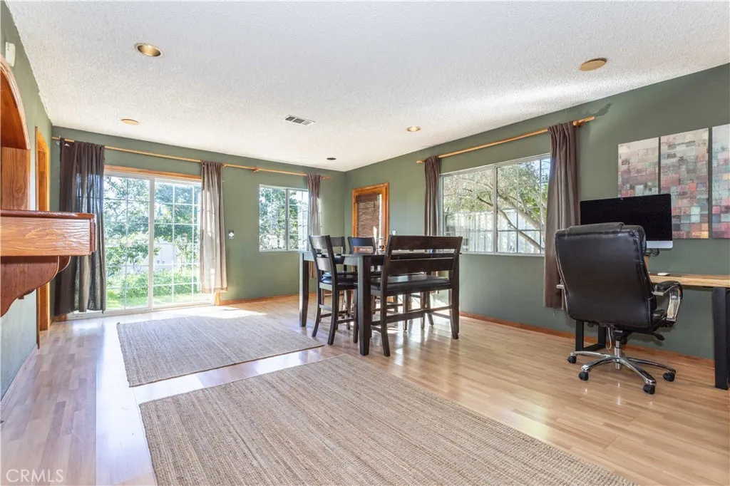 16728 Celtic, Granada Hills, California 91344 home-pic-11