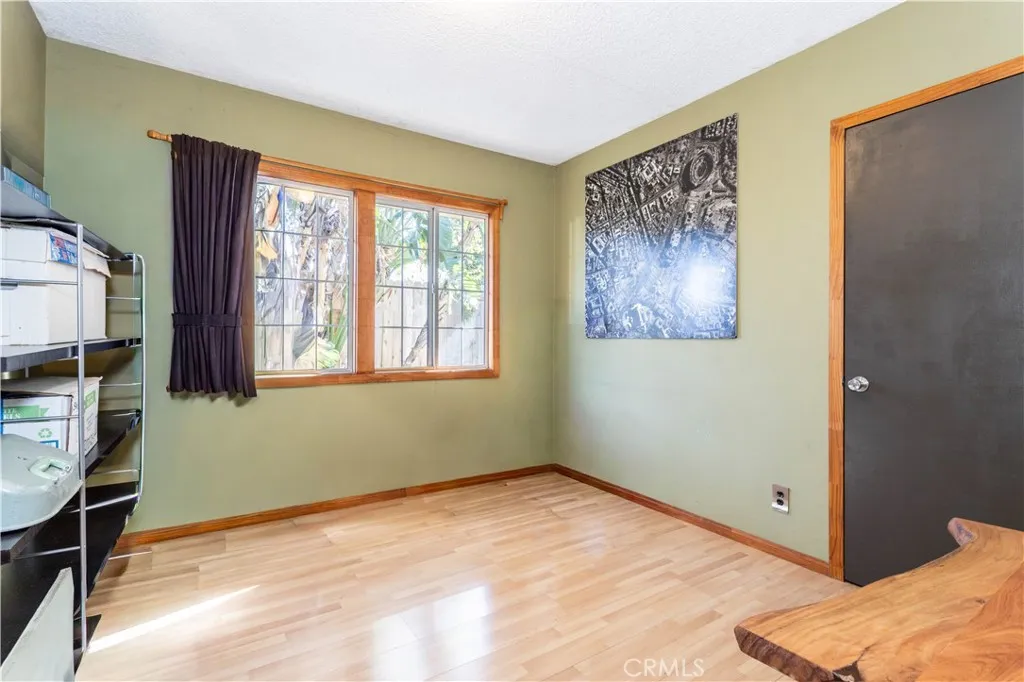 16728 Celtic, Granada Hills, California 91344 home-pic-19
