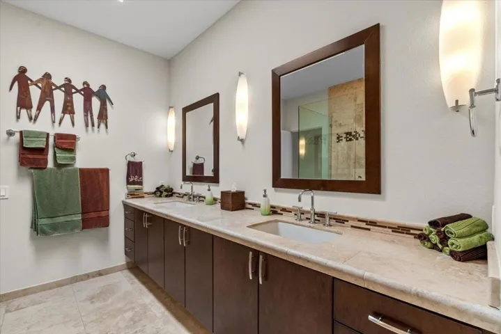 20-11 Vista Loma Dr-42