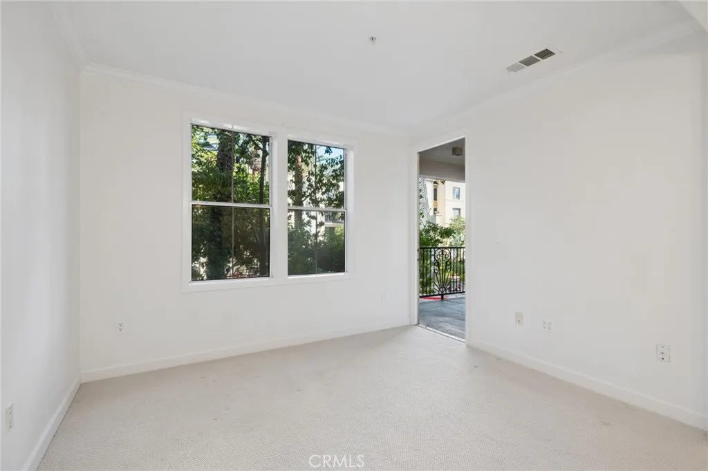 2202 Watermarke, Irvine, California 92612 home-pic-12